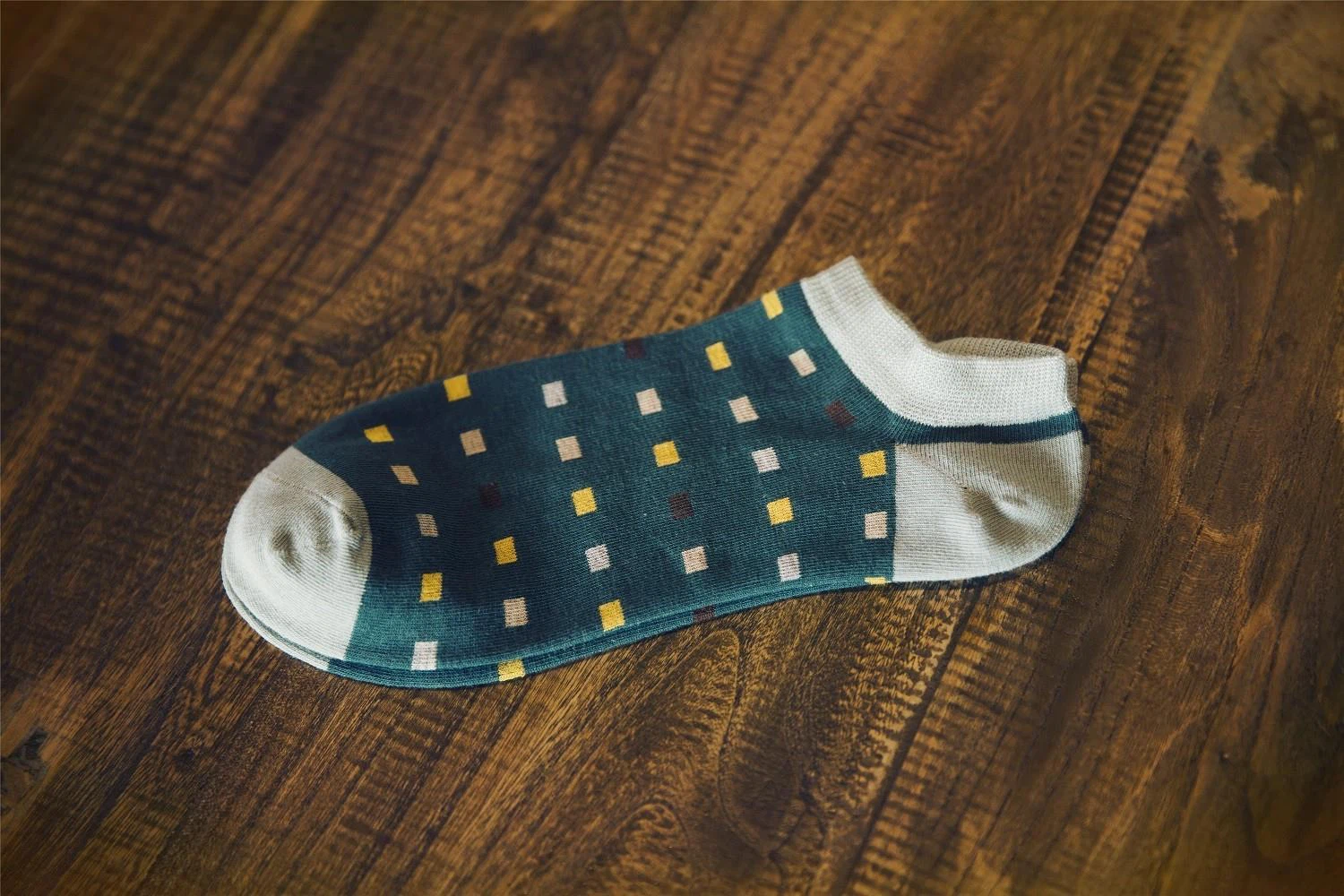 socks making machine from China.jpg